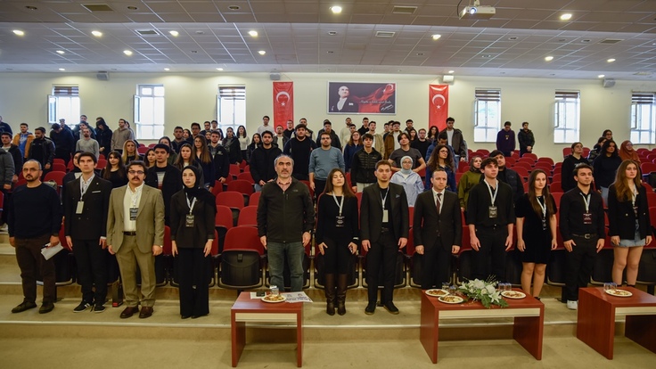 Uzmanından Ekran Uyarısı