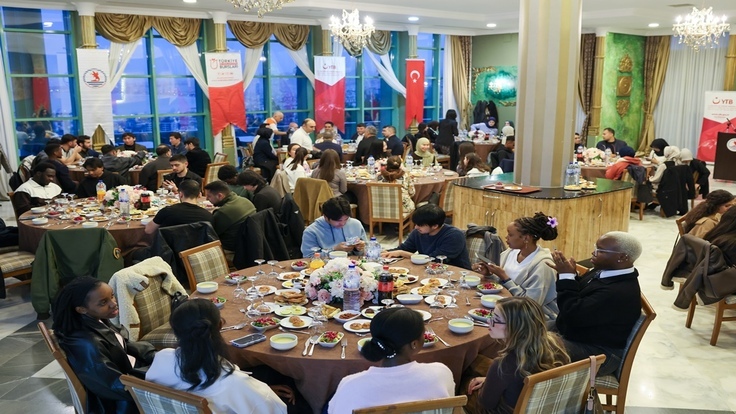 Uzmanından Ekran Uyarısı
